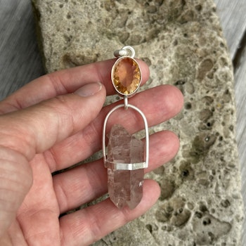 Light to keep the fire burning with self love - Citrine with very special pink Lemurian.