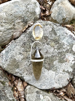 Crystalline Frequency-Masterpiece. Citrine with Citrine Vogel