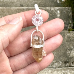 Rose quartz with Golden Healer from Sweden.