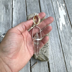 Masterpiece- expansion of light. Golden dragon and Unicorn energy.  Citrine with clear quartz Vogel crystal