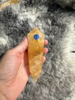 Golden Healer Vogel crystal