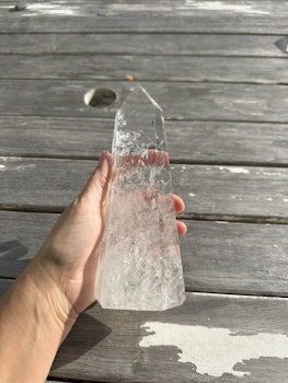 Clear Quartz giant