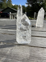 Clear Quartz giant