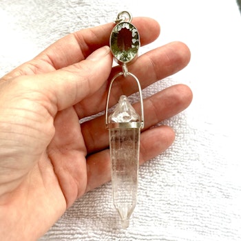 Chiron healing light- Green Amethyst with clear quartz Vogel