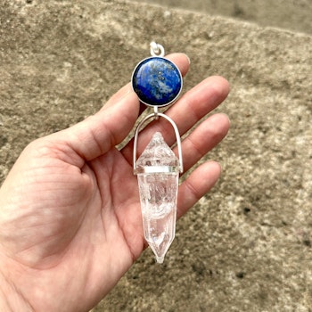 Blue Pearl- Pleiading Godess. Lapis Lazilu with clear quartz Vogel crystal.