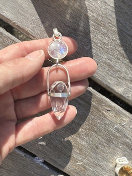 Priestess of the unseen realms- Rainbow moonstone with Dragon Egg.