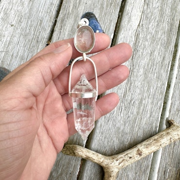 Water, sacred water spirit- Aquamarine with Vogel crystal.