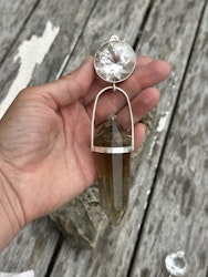 Healing staff of Light of Isis- Clear Quartz with dark Citrine Vogel.