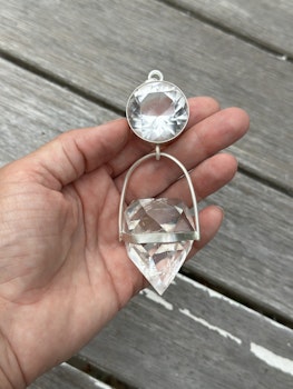 Dragon of the white flame (feminine Christ Consciousness)- clear quartz light portal with clear quartz dragon egg