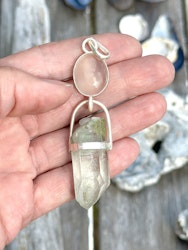 Natural moonstone (with cat eye effect) with light Lodolite