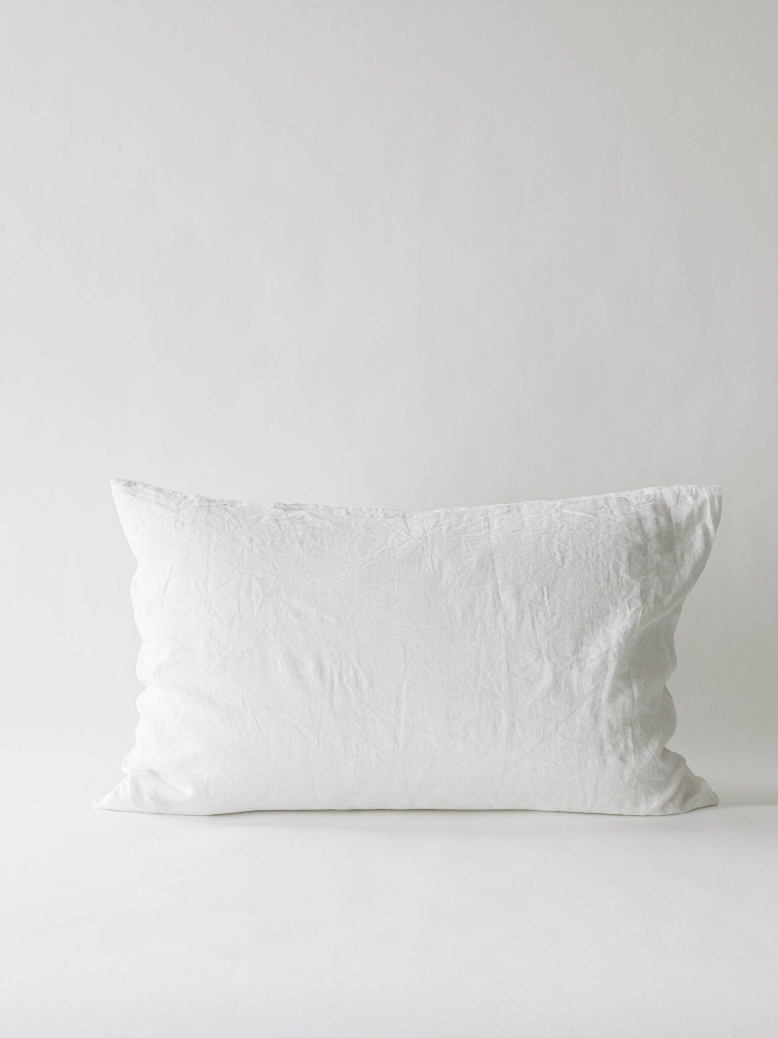 Washed linen kuddfodral - Bleached white 60x90
