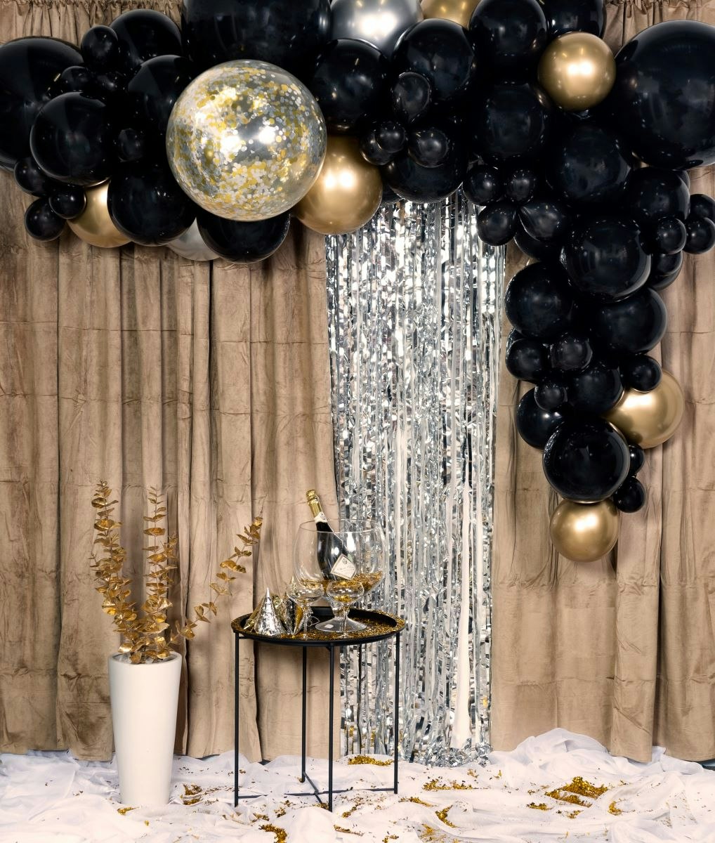 Ballongbåge Arch Kit Svart & Guld med Konfetti Bomb