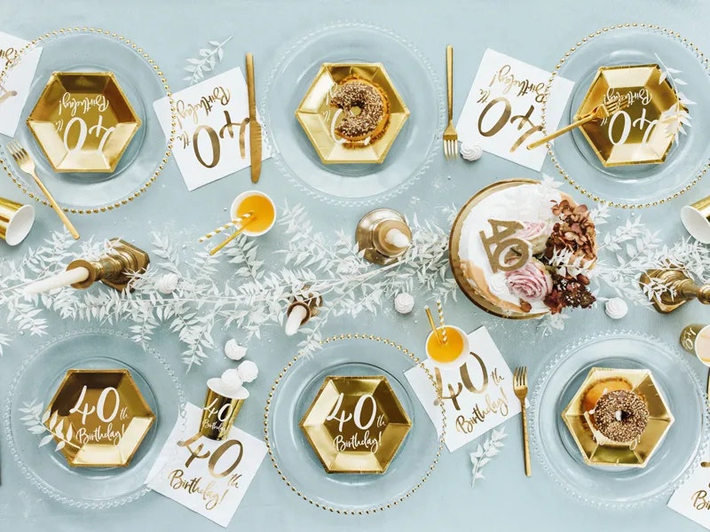 Papperstallrikar 40th Birthday Guld Metallic