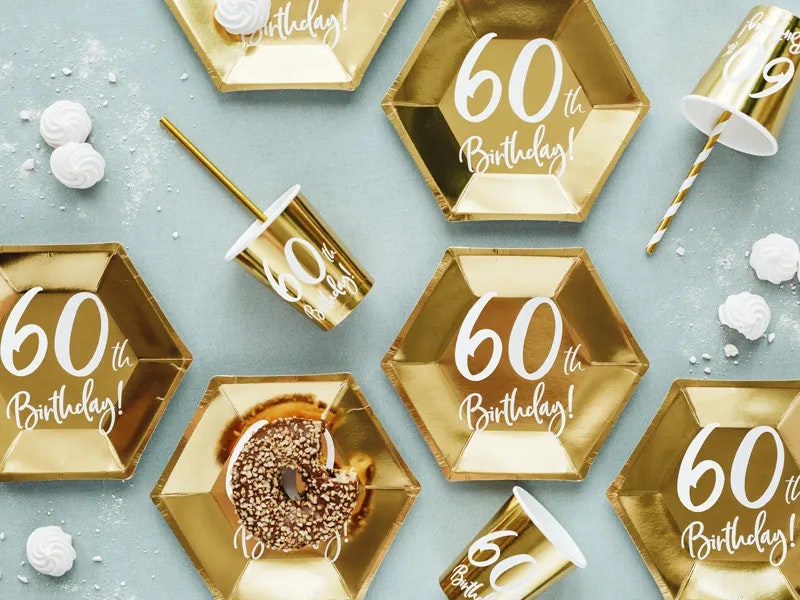 Papperstallrikar 60th Birthday Guld Metallic