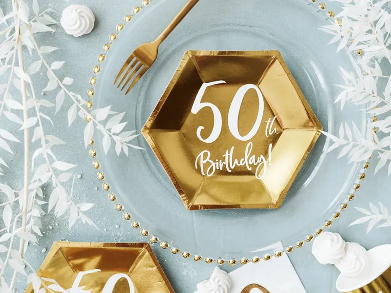 Papperstallrikar 50th Birthday Guld Metallic