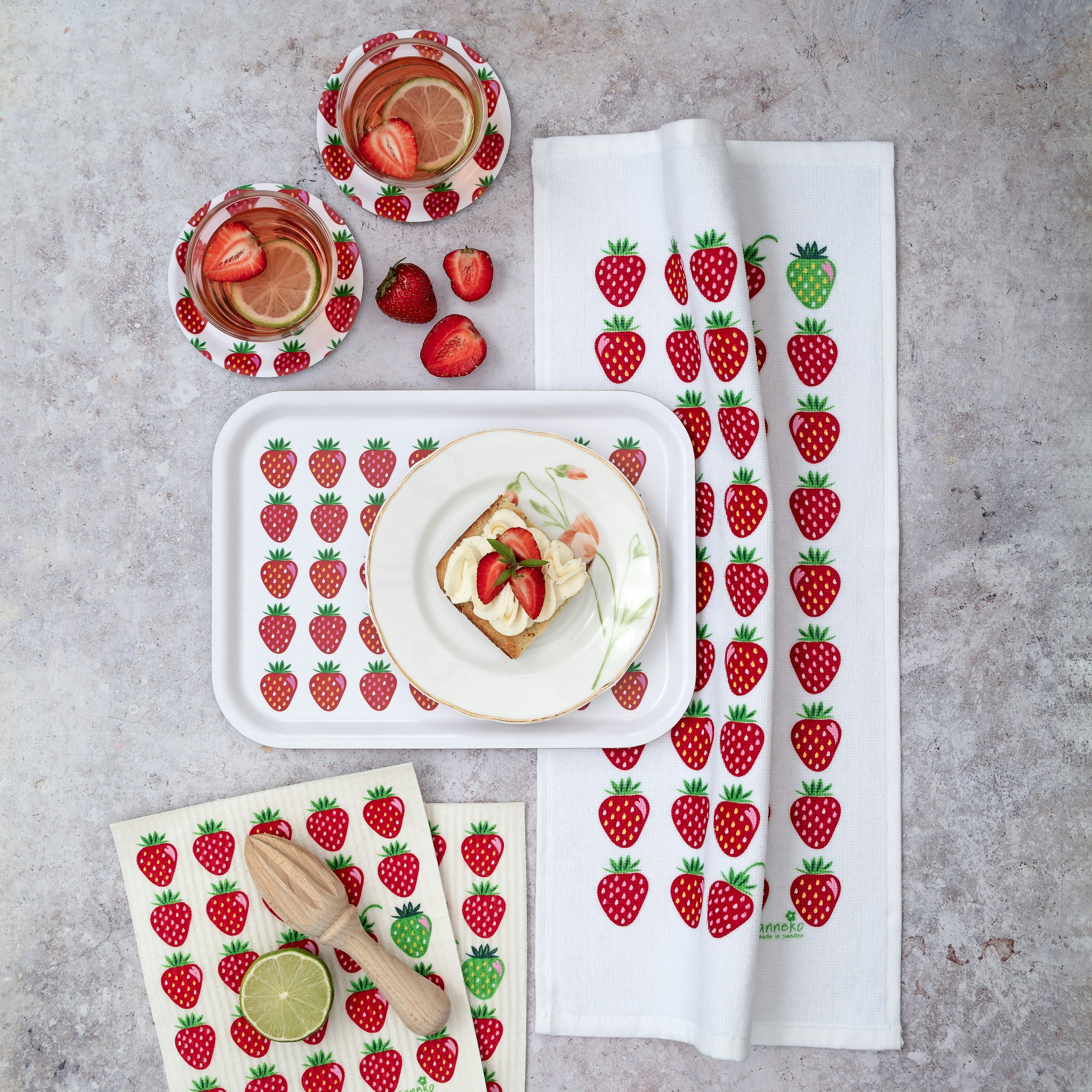 Tray - Strawberry