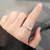 Anti Stress Ring S925 Sterling Silver 5 vita Pärlor Justerbar