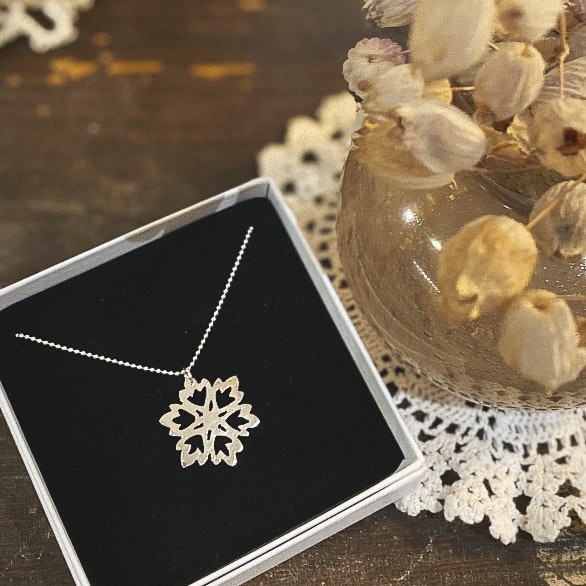 Halsband MOFILA