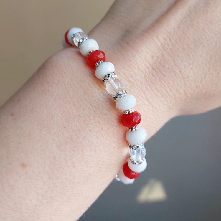 Elastiskt armband | Bergskristall, marmor & glas