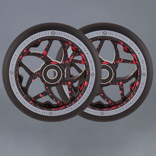 Striker Essence V3 Black / Red Sparkcykel Hjul