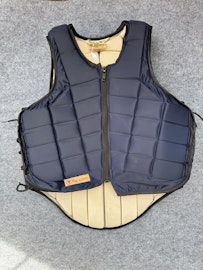 Racesafe säkerhetsväst XS (Short/Standard Back)