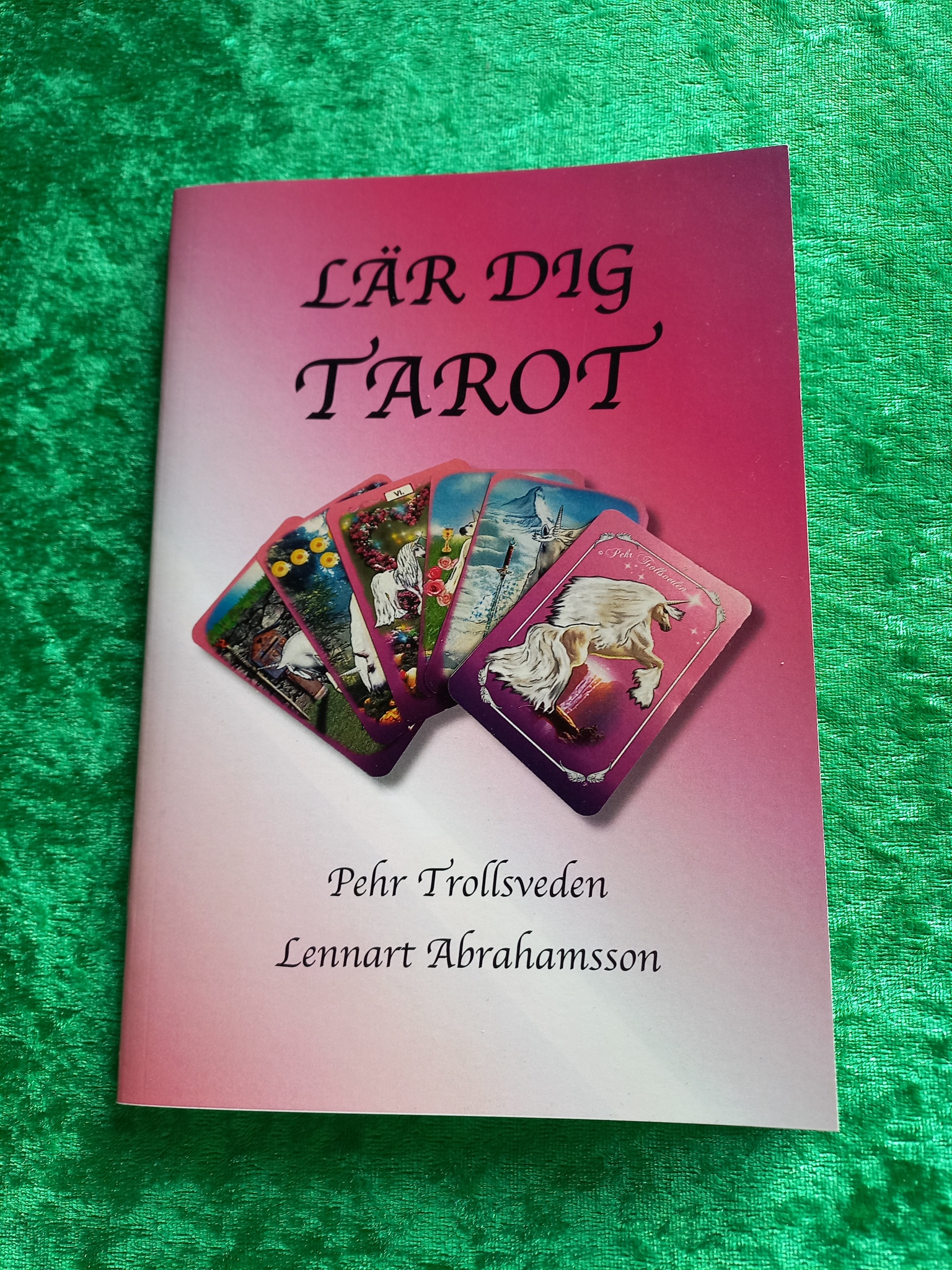 Lär dig Tarot av Pehr Trollsveden