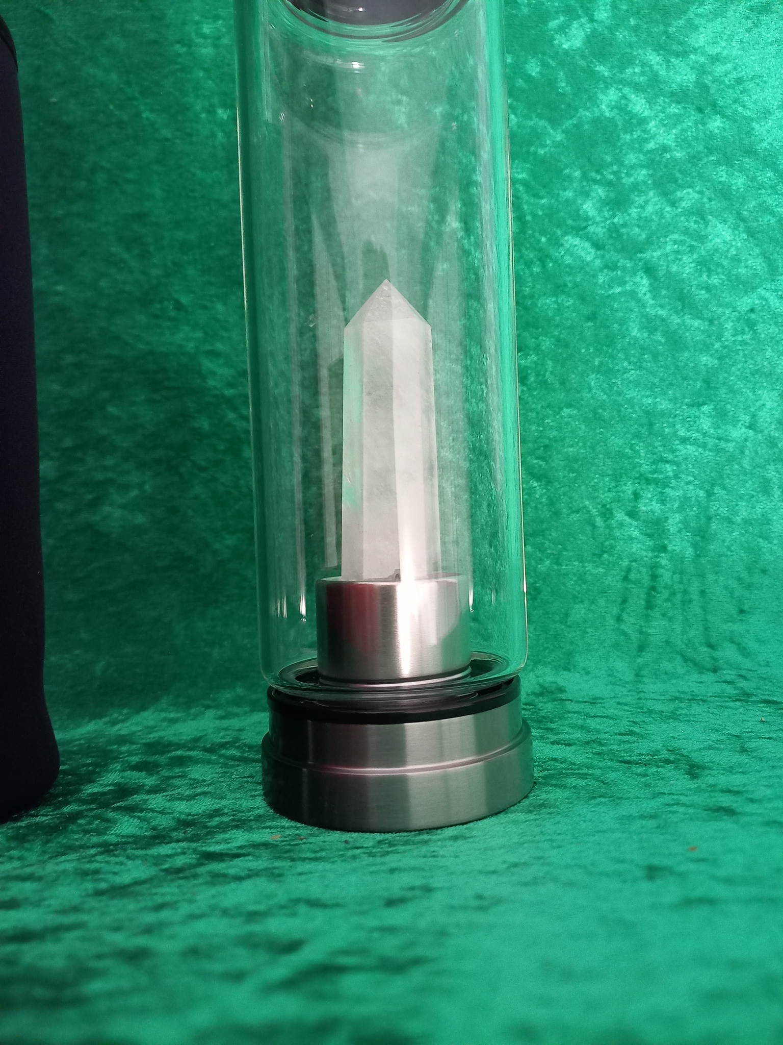 Kristallinfunderad vattenflaska av glas - Rengörande Berrgkristall Obelisk