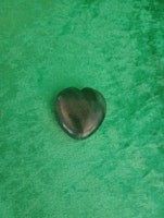Grön Zoisit hjärta