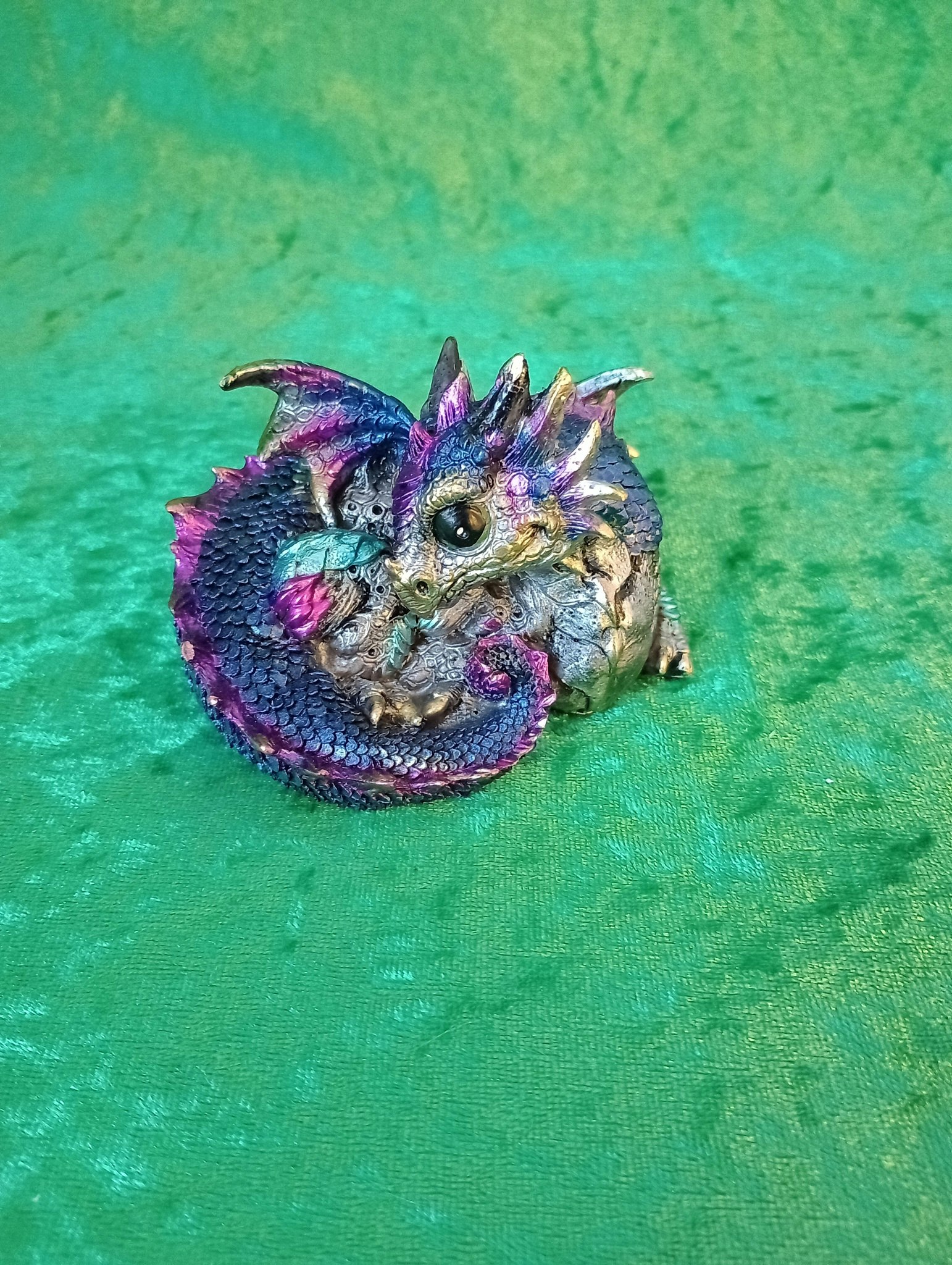 Blå liggande drake