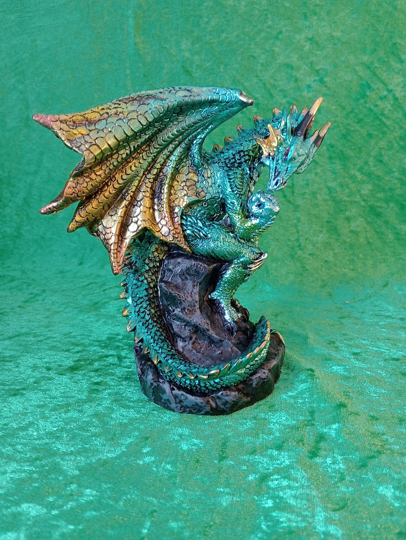 Dark Legends Spirit of the Sky Drake