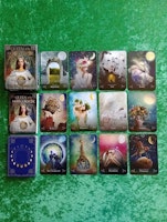 Queen Of The Moon Oracle