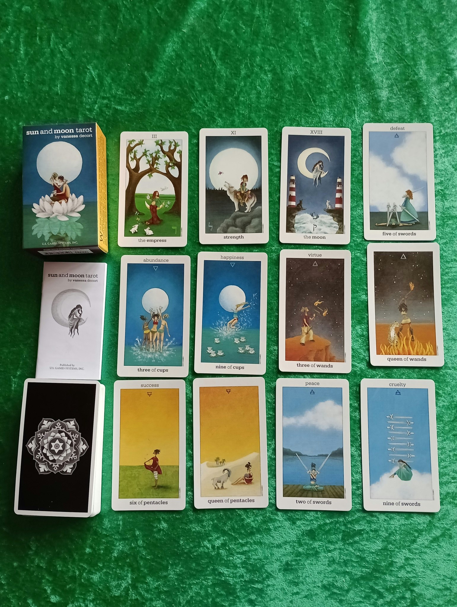 Sun and moon Tarot