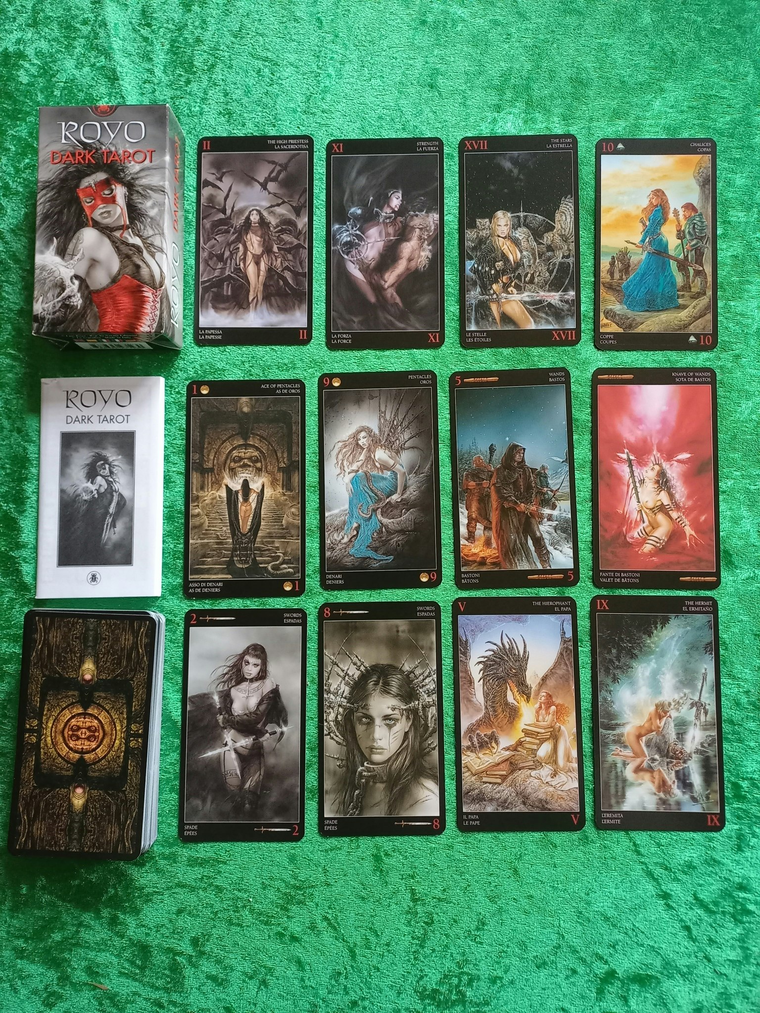 Royo Dark Tarot