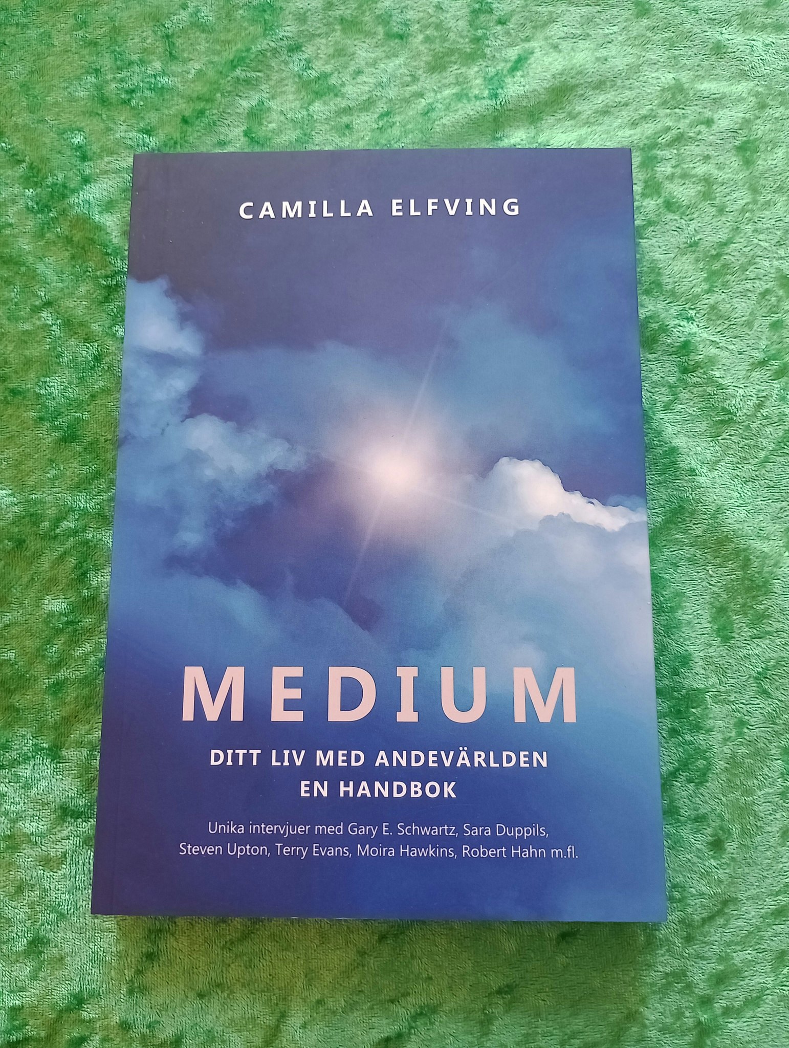 Medium Ditt liv med andevärlden en handbok
