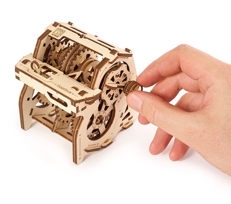 Ugears - Gearbox - STEM LAB - Byggsats i trä