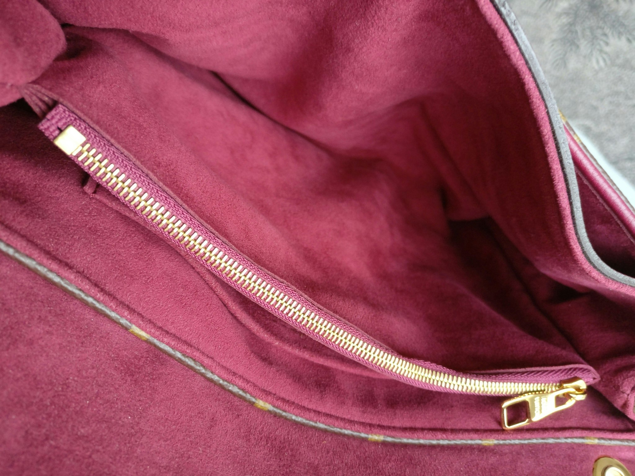 Louis Vuitton Pallas Chain Bag