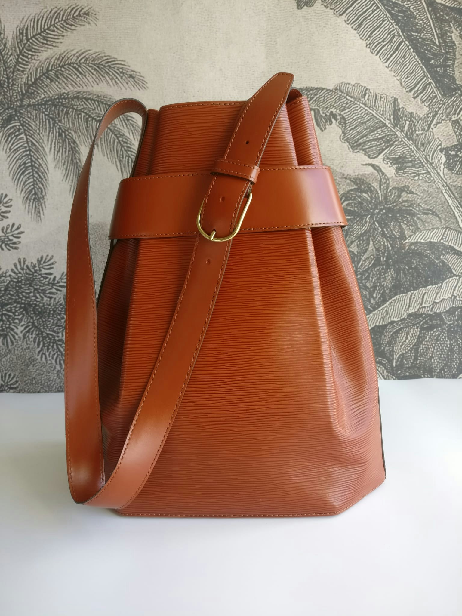 Louis Vuitton Sac d'épaule Handbag 328586
