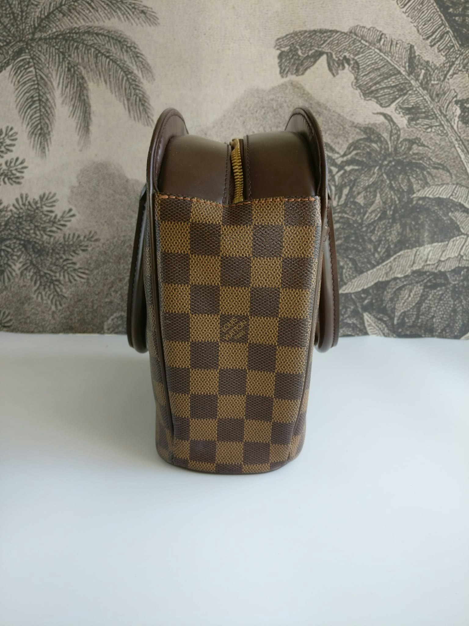 Louis Vuitton Sarria Horizontal