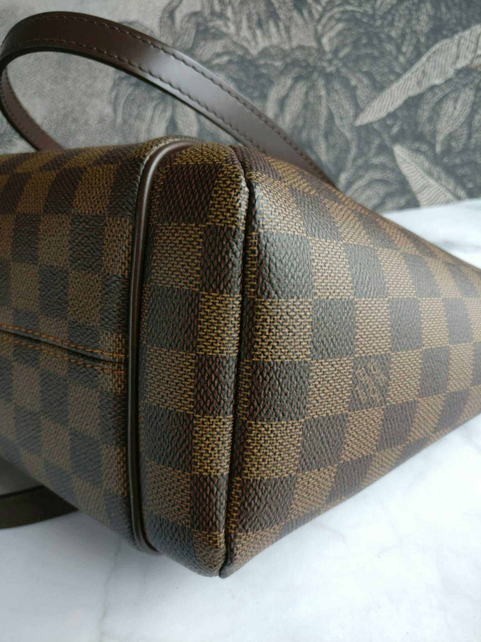 Louis Vuitton Totally PM