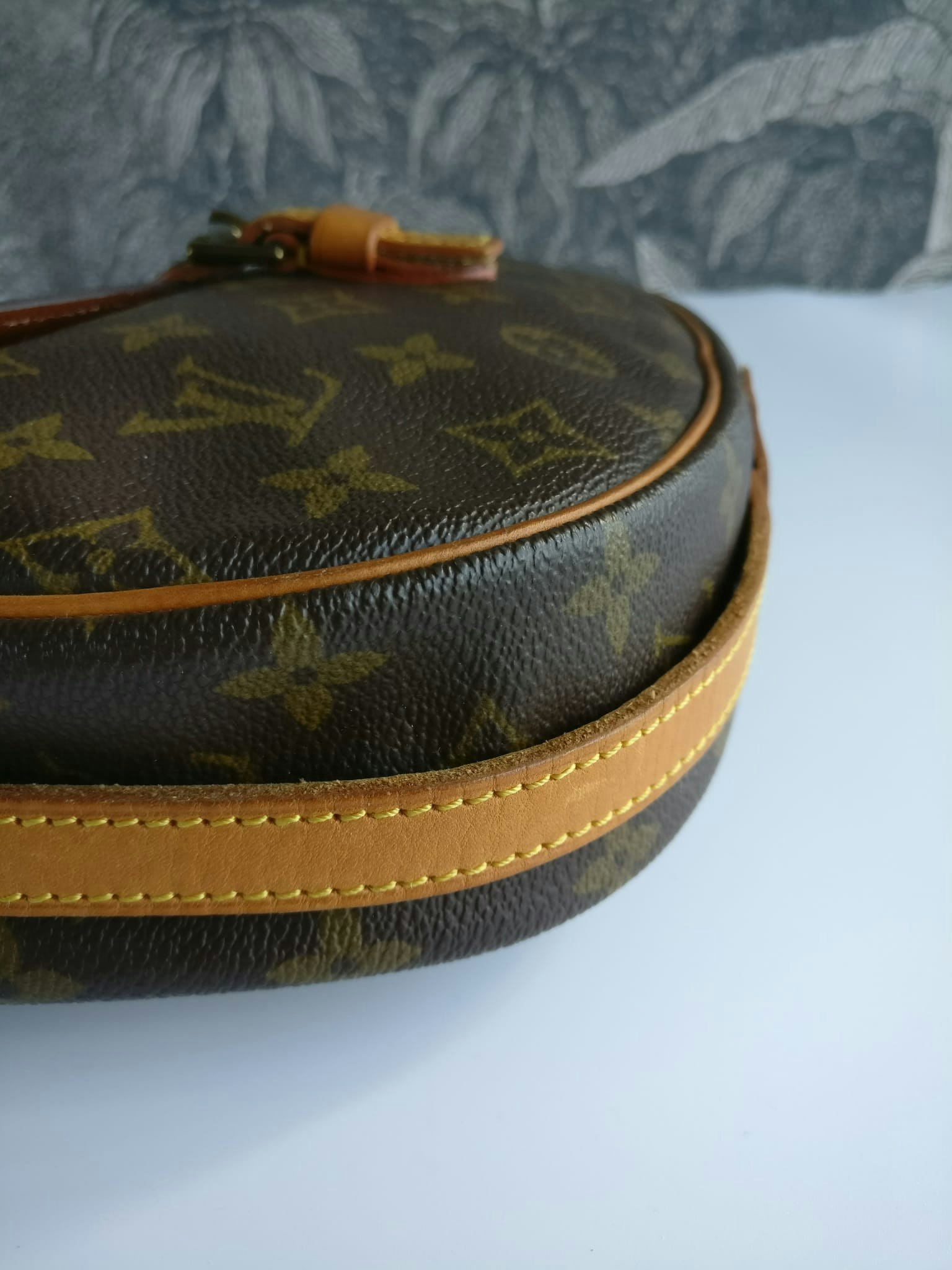 Louis Vuitton Jeune Fille MM