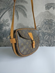 Louis Vuitton Jeune Fille MM