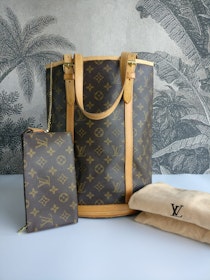 Louis Vuitton Bucket GM