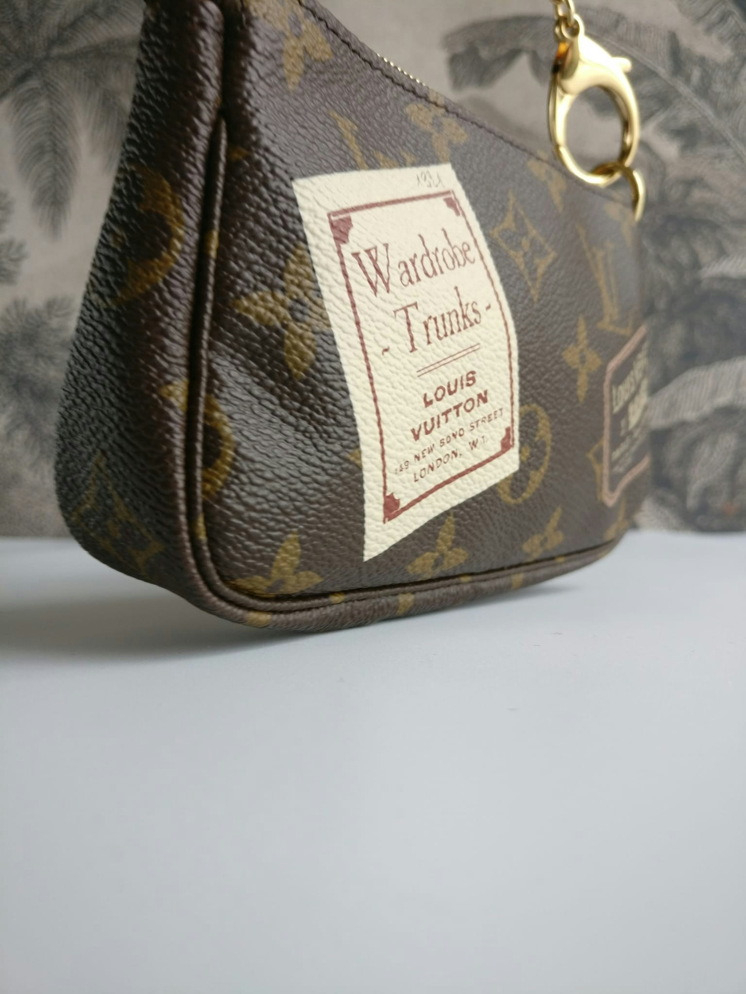 Louis Vuitton Trunks & Bags Monogram Mini Pochette – Jadore Couture