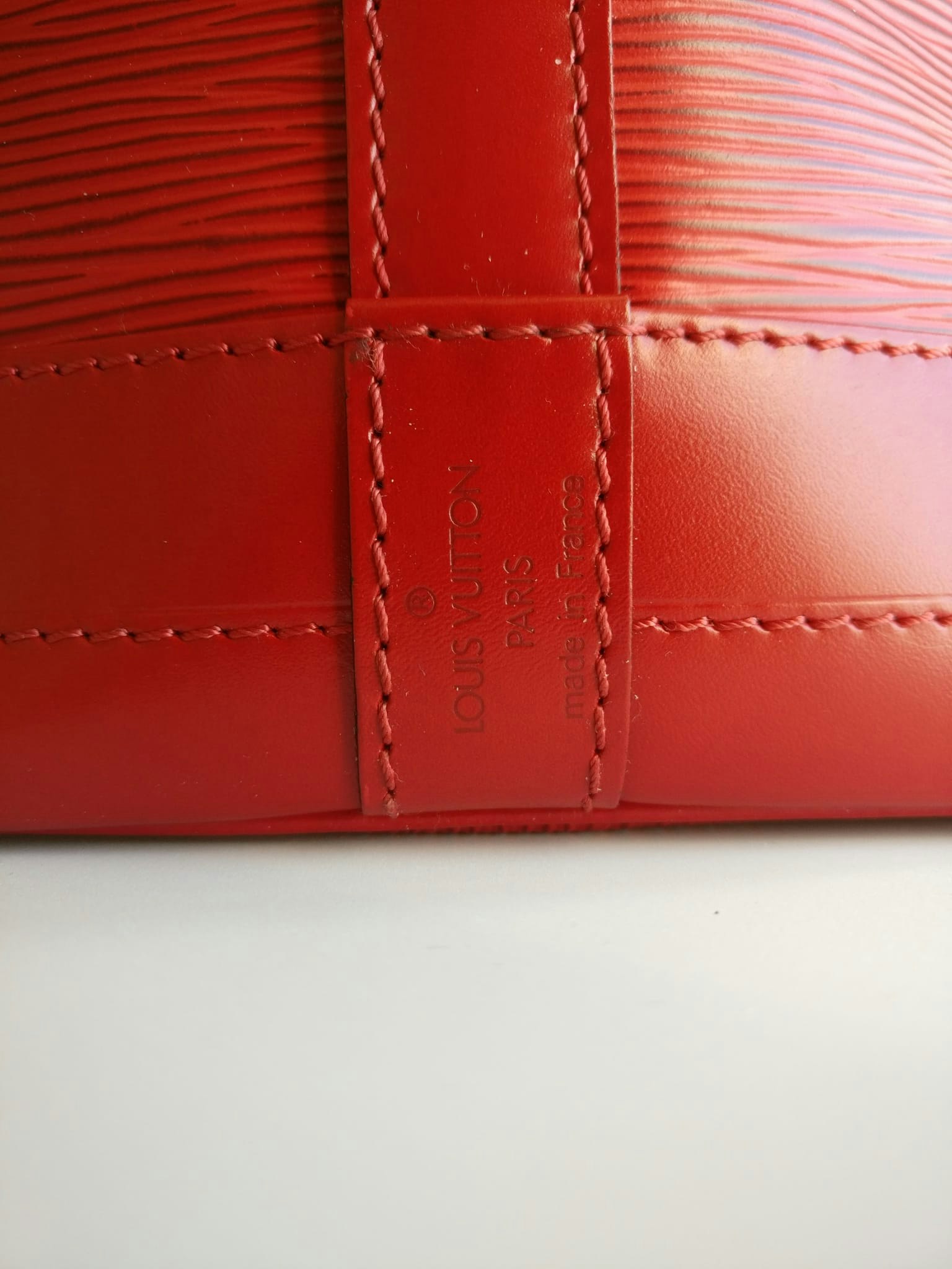 Louis Vuitton Noé GM red epi