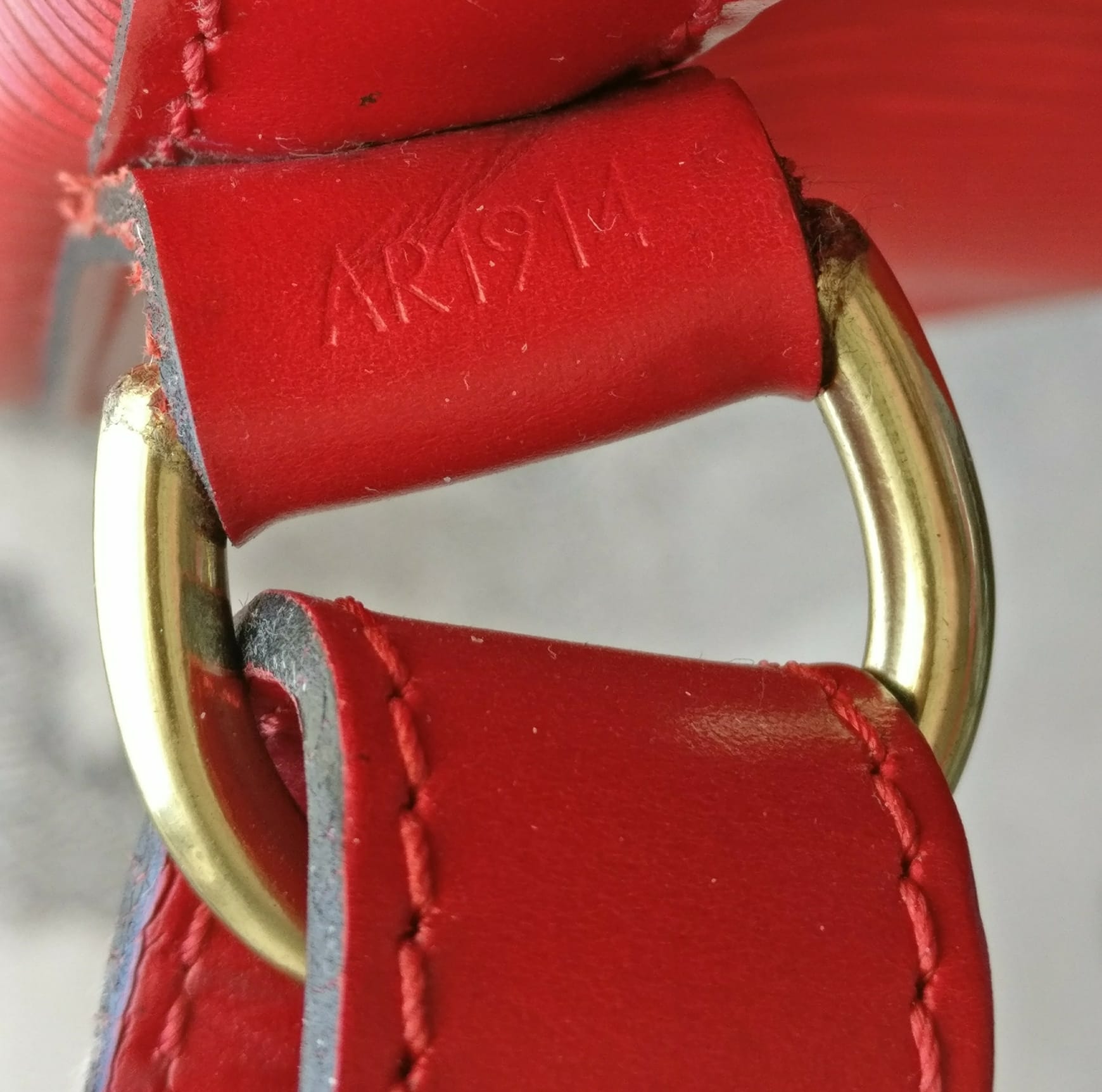 Louis Vuitton Noé GM red epi