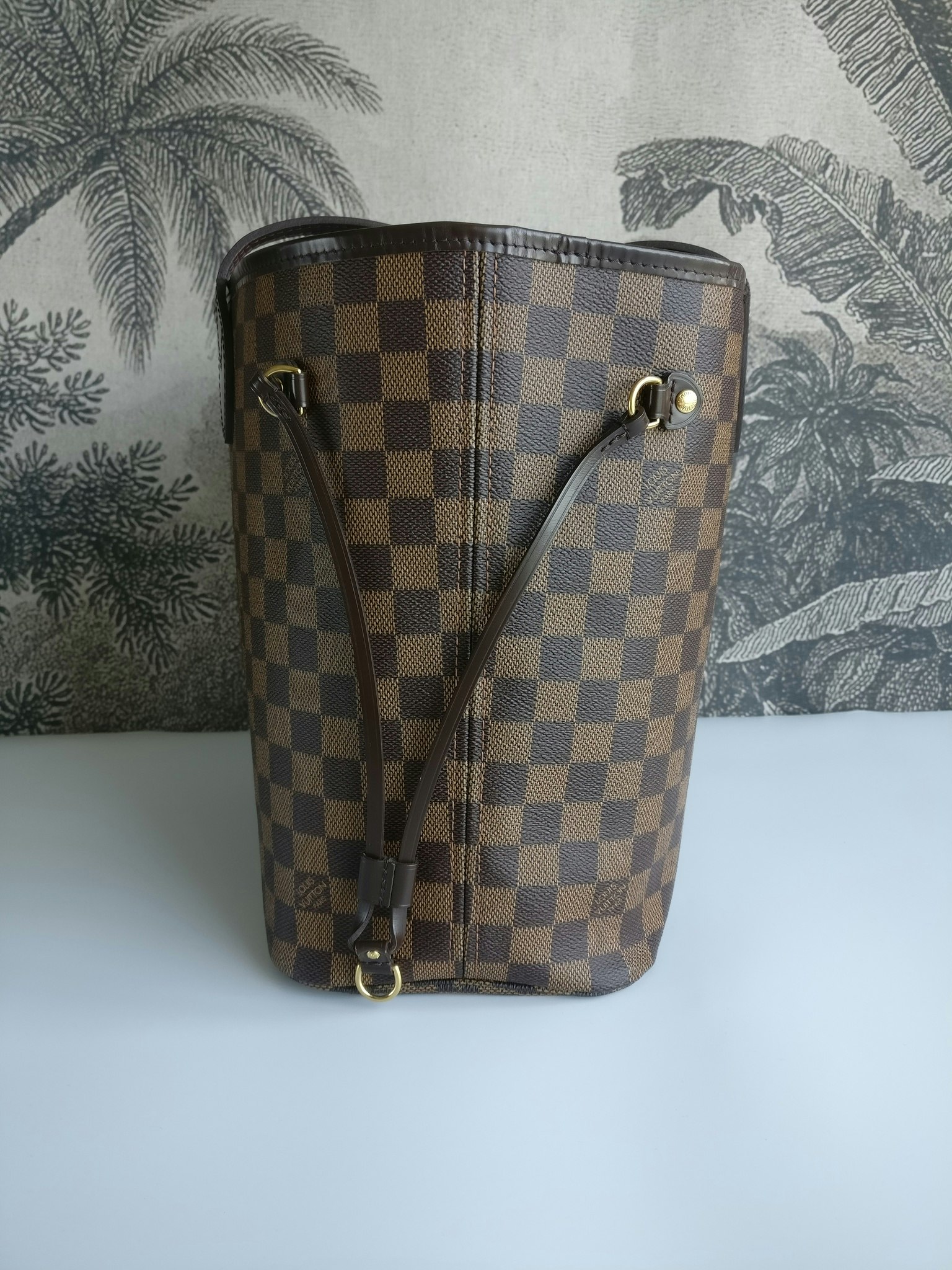 Louis Vuitton Neverfull MM