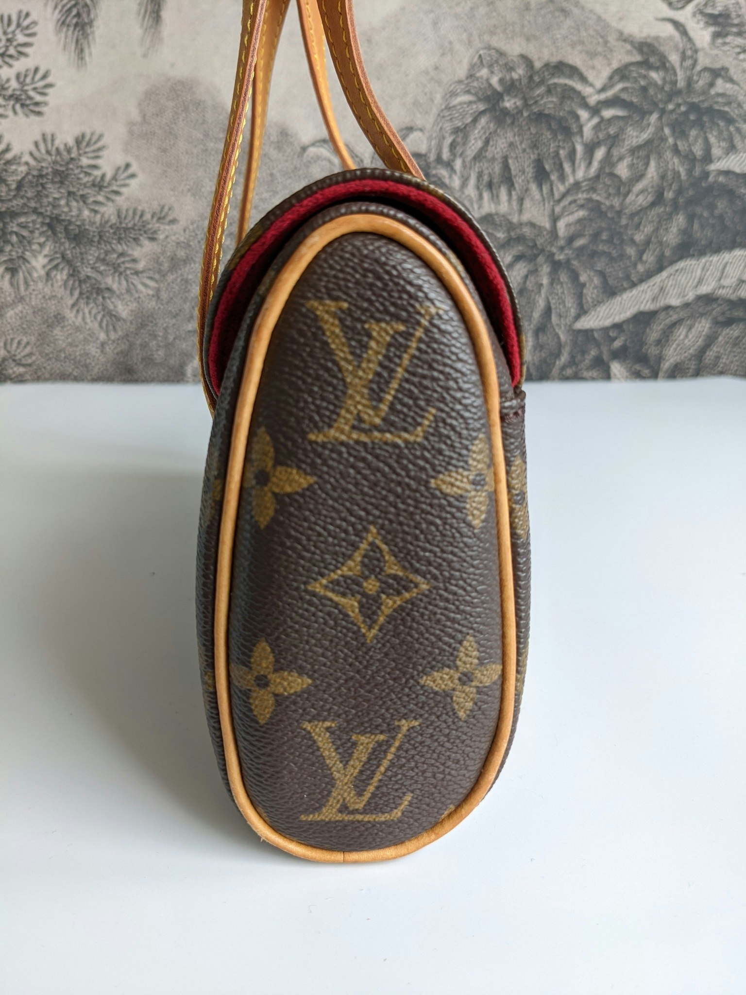 Louis Vuitton Monogram Sonatine (SHG-8ufpKi) – LuxeDH