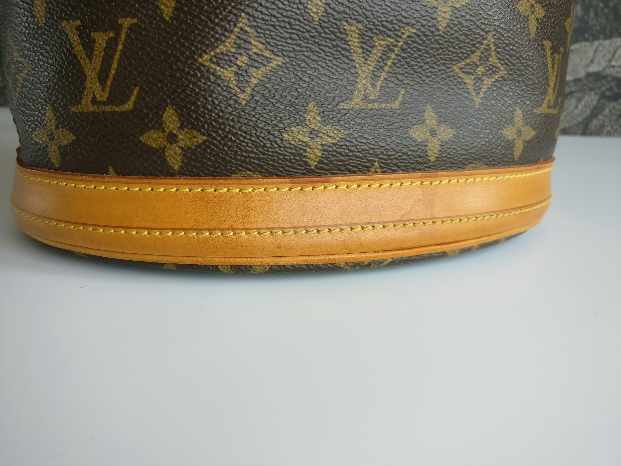 Louis Vuitton Bucket PM