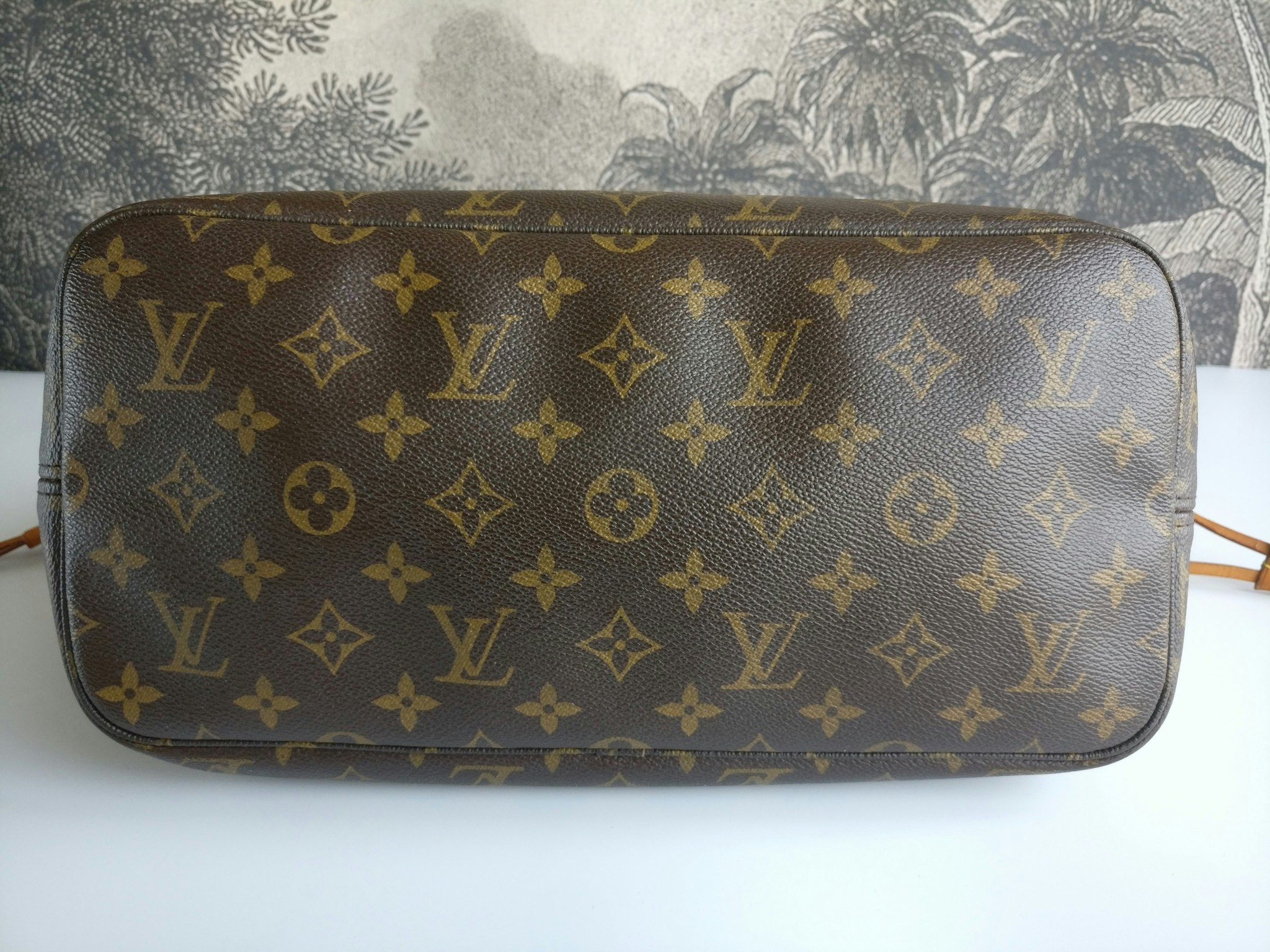 Louis Vuitton Neverfull MM