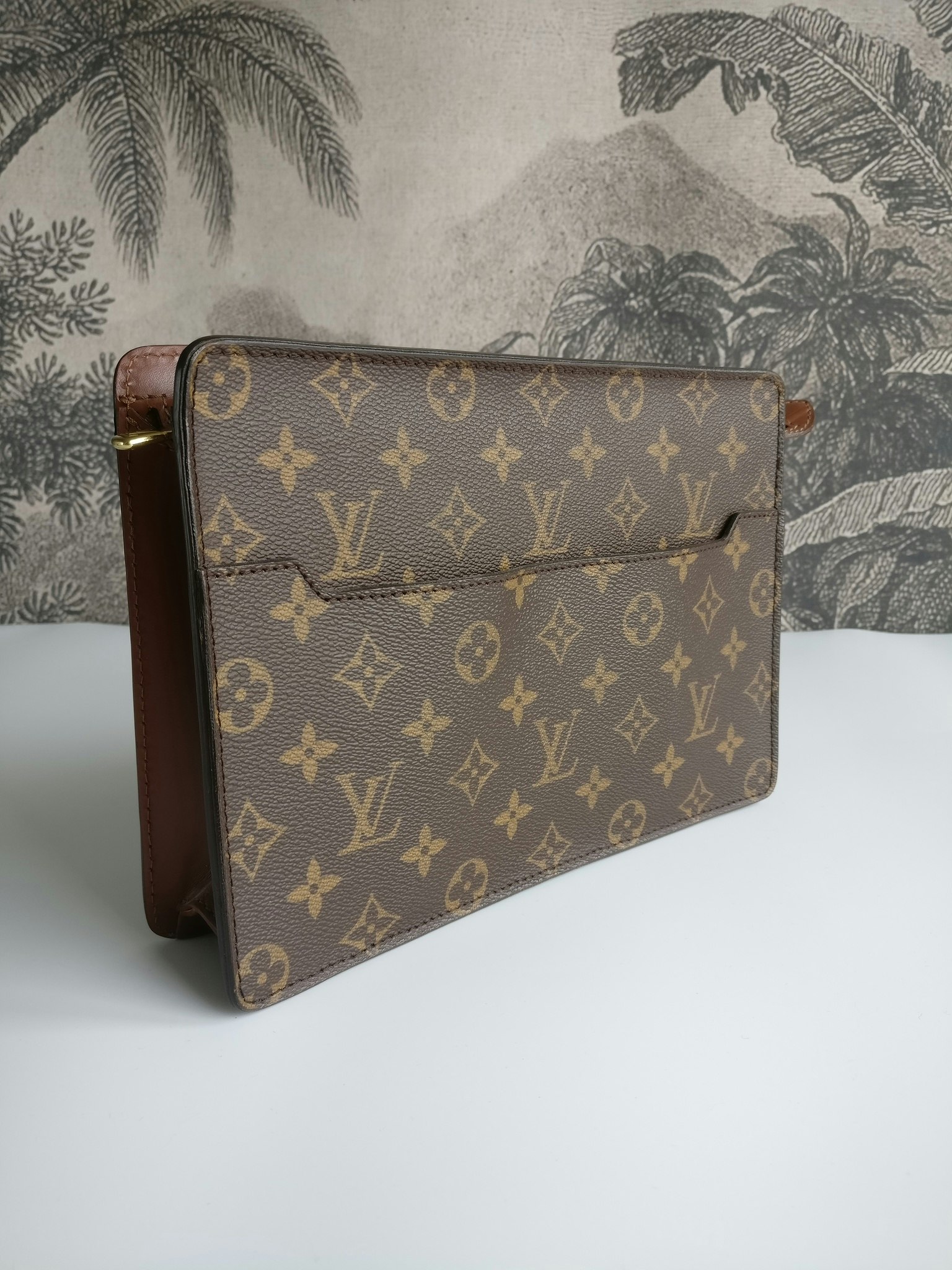 Louis Vuitton Pochette Homme